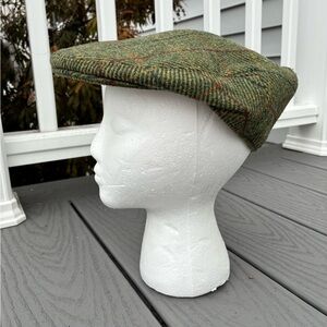 Swaledale Woollens Men’s Tweed Wool Flat Cap Green Check with Multicolor Stripe